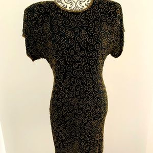 Vintage 80s/90s Beaded Cocktail Short Sleeved Dress. Size M.